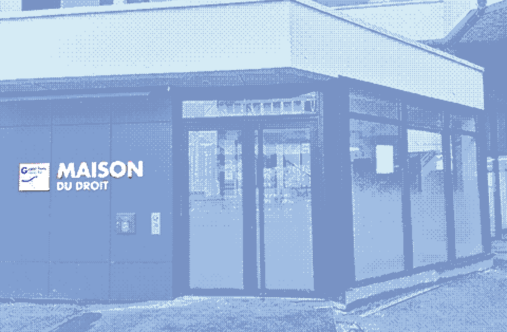 Façade de la maison du droit