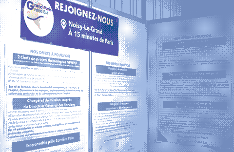 Tableau avec des offres d'emploi. Il est écrit "Rejoignez nous"