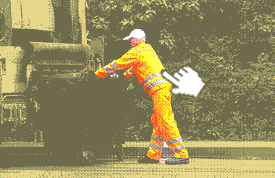 Un agent qui ramasse les poubelles et les charge dans le camion benne